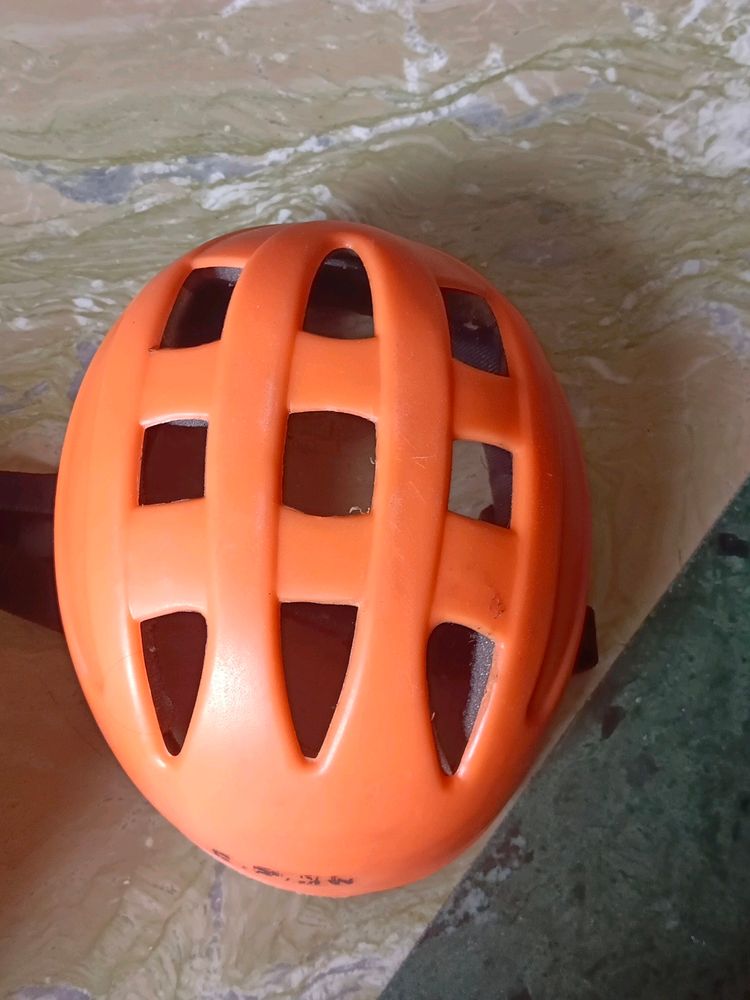 Skating Safety Guard In Brand New Condition