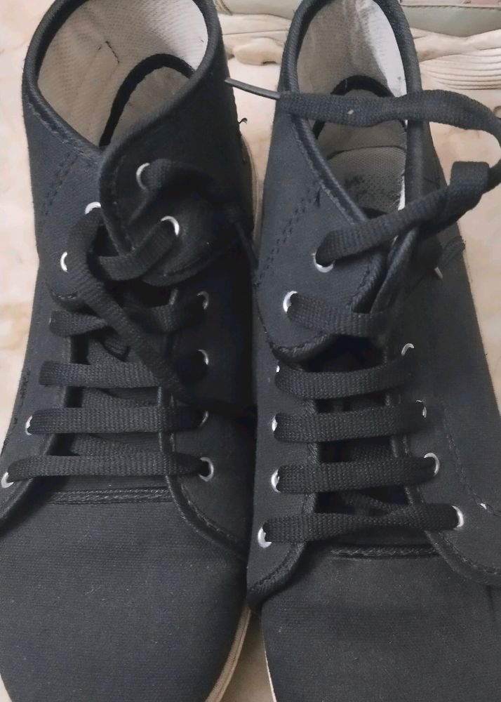 Black Boot Type Shoes