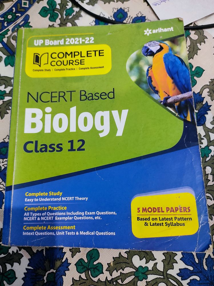 Arihant English medium biology book class 12