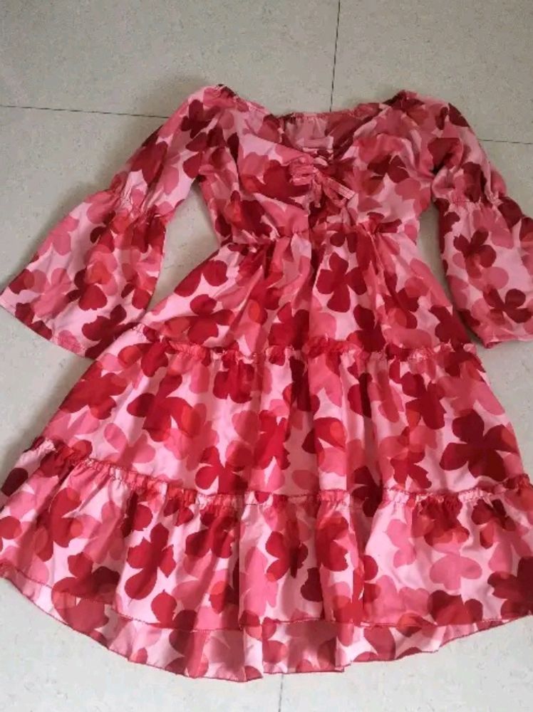 Women Rosy Short Dress