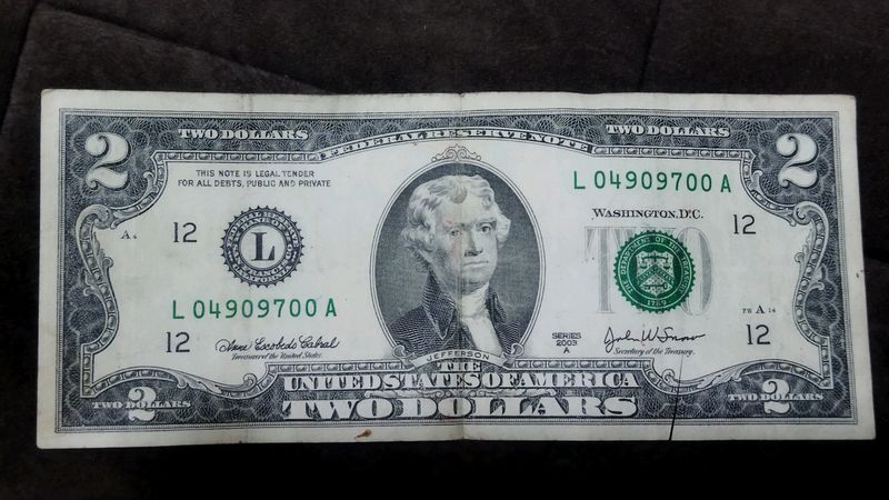 2 American Dollar