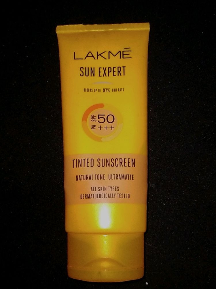 LAKME TINTED SUNSCREEN