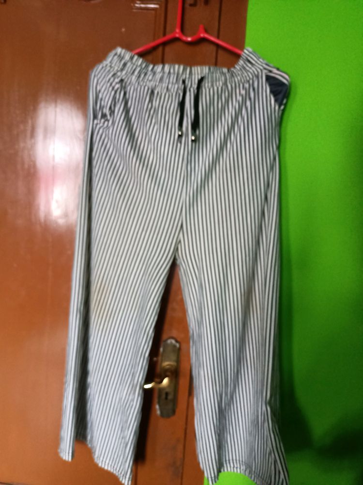 Parallel Flared Trouser