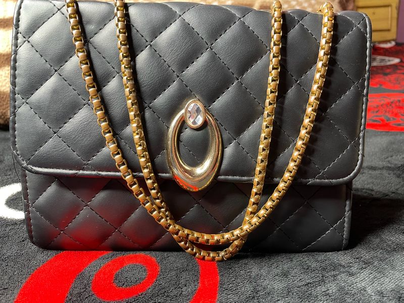 Black Sling Bag With Golden Chain