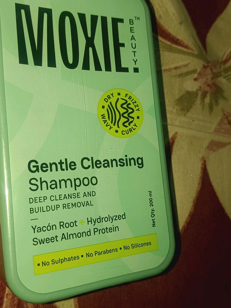 MOXIE GENTLE CLEANING SHAMPOO,DEEP CLEANSE.