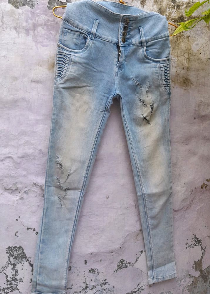 WOMEN BLUE DISTRESSED SKINNY JEANS