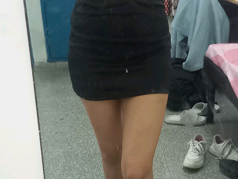 Cute Mini Pencil Skirt