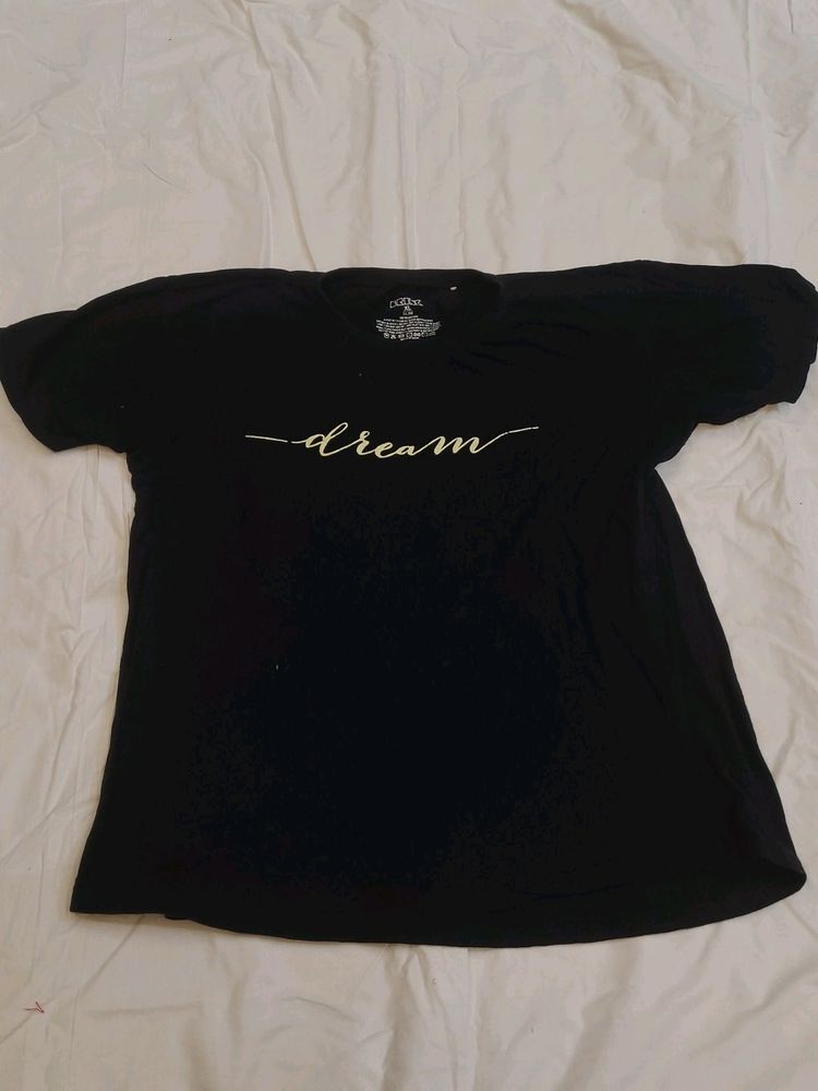 Black Tee With " Dream " Quote Printed