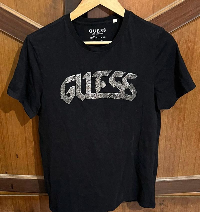 Authentic Guess Tshirt