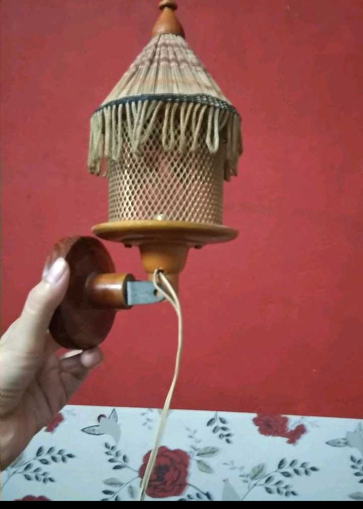 Wood Lamp