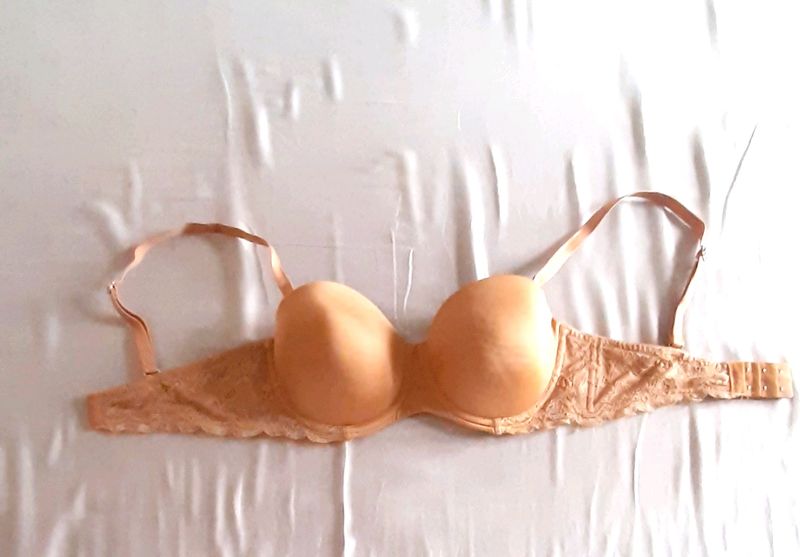 Hunkemoller Bra 34 D removable Straps