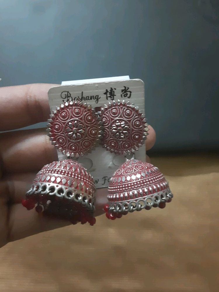 Earings