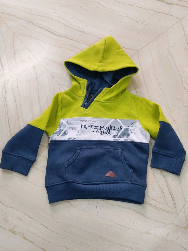 Max Sweatshirt For Winters