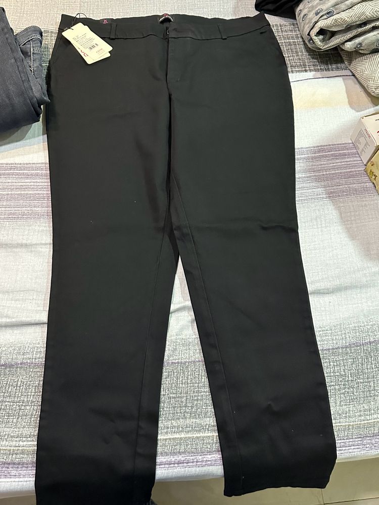 Black Xpose Jeans