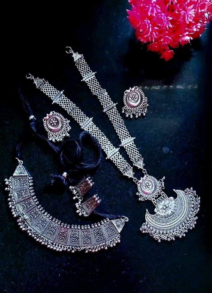 Two Jewellery Set