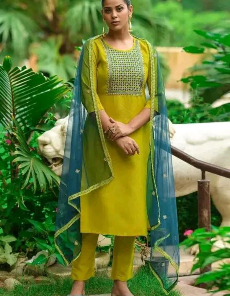 Kurti Pant Dupatta Set