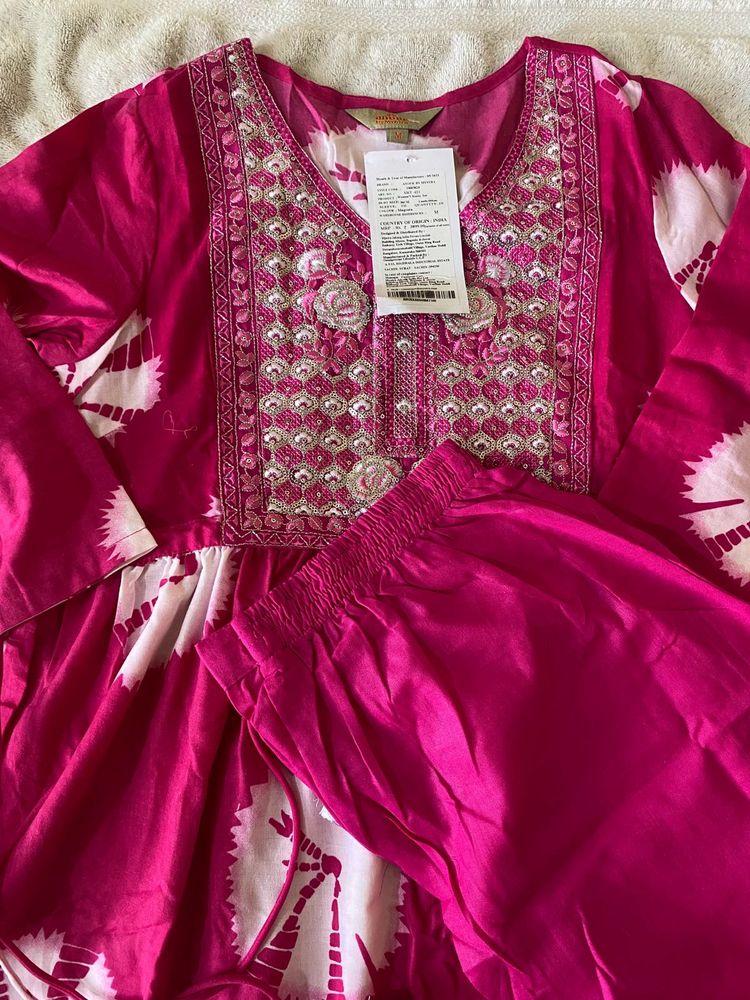 Rose Anarkali Kurta Set For Beautiful Wearing