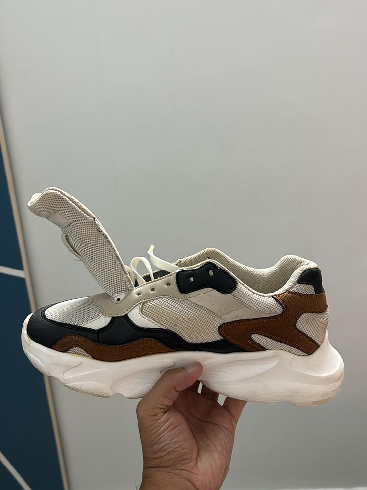 Zudio - Off White & Brown Sneakers - UK6