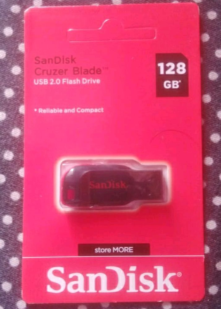 SanDisk 128gb Pendrive