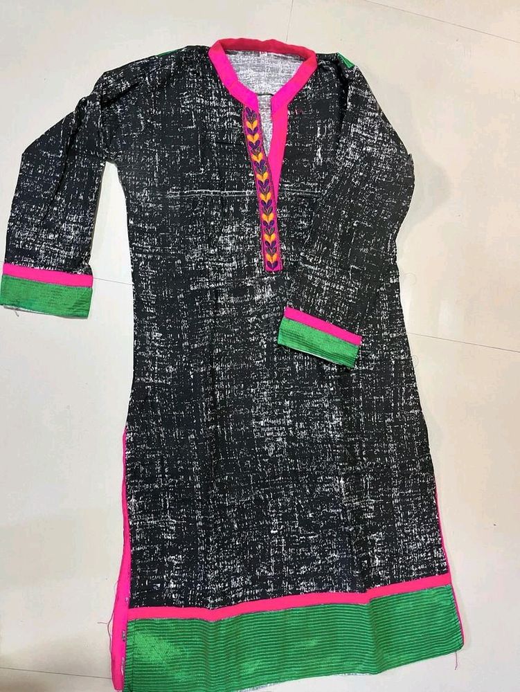 Beautiful Black Kurti