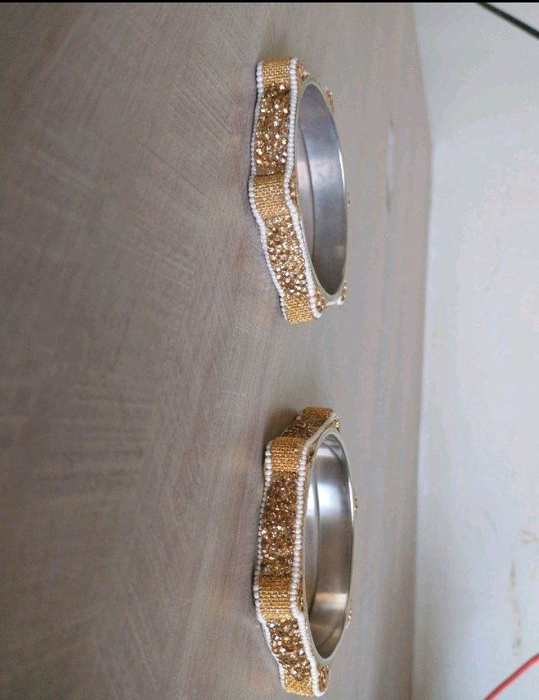 GOLDEN STAINLESS STEEL BANGLE PAIR FOR WOMEN