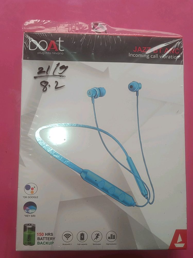 Boat Earphone