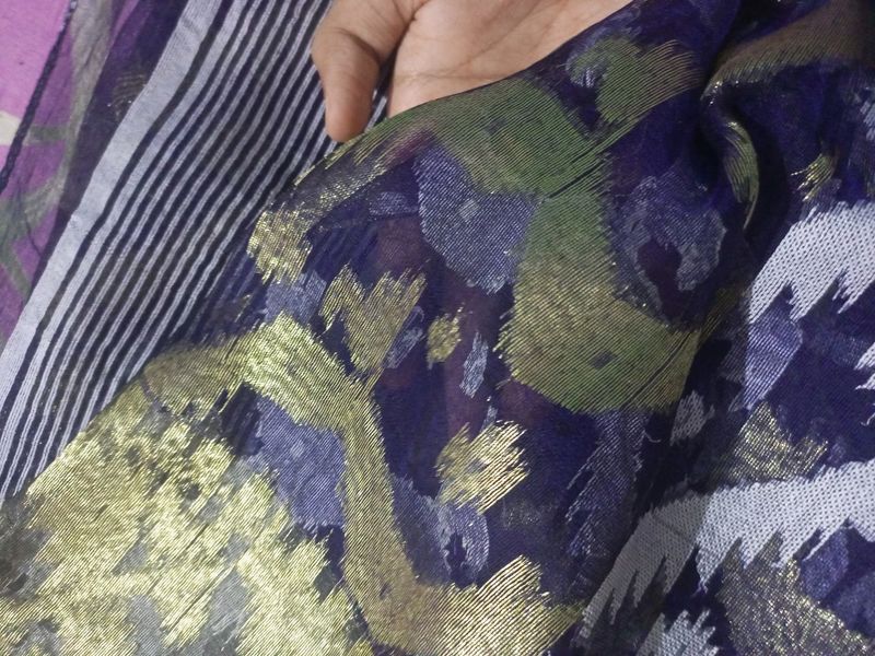 Dhakai Jamdani Saree