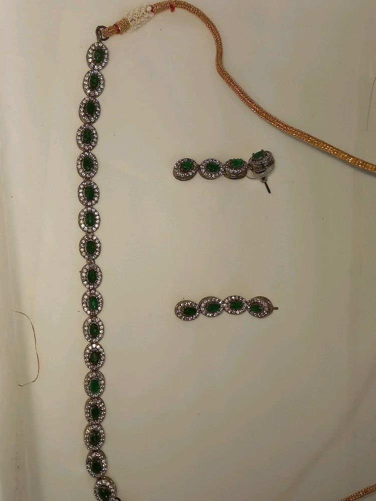 American Diamond And Artificial Emerald Set