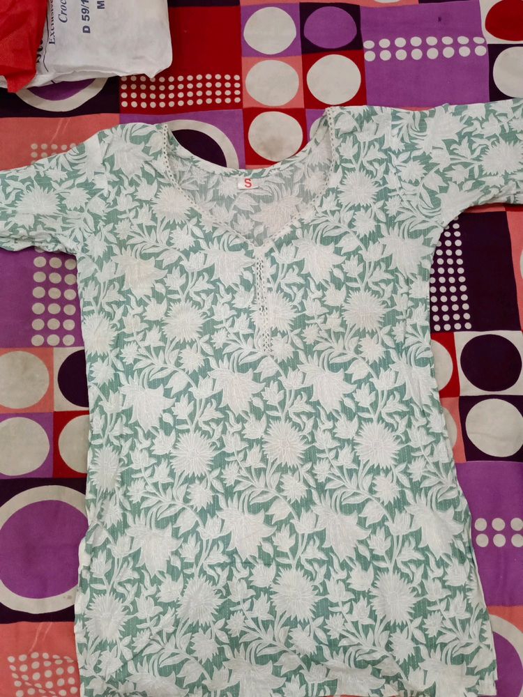 Short Kurti