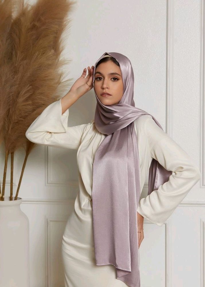 Muna Satin Hijab