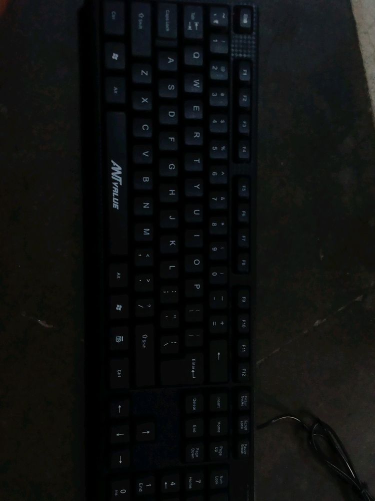 KEYBORD FOR COMPUTER LAPTOPS