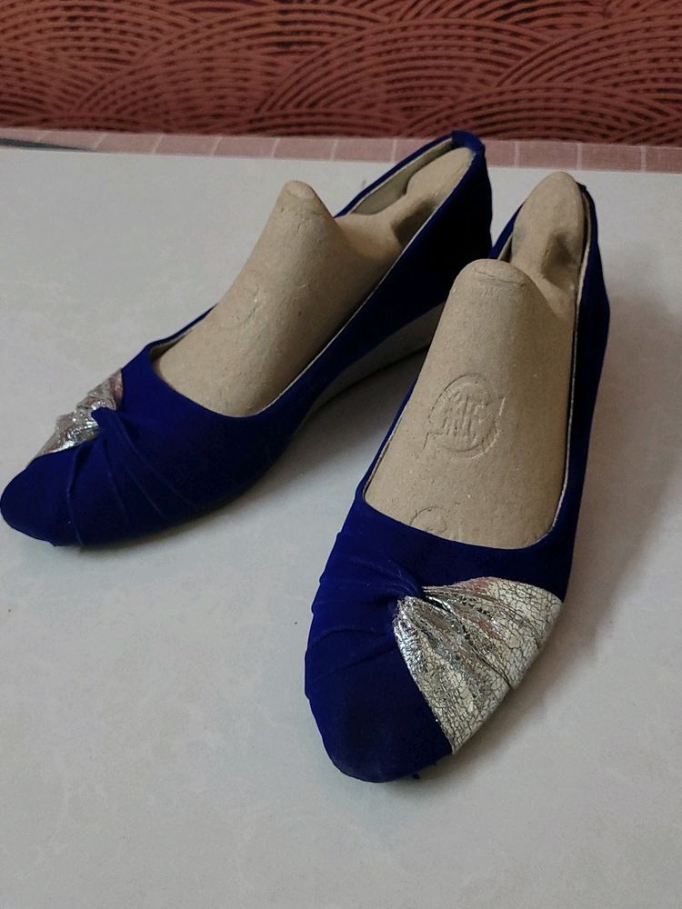 Beutiful Blue Wedges