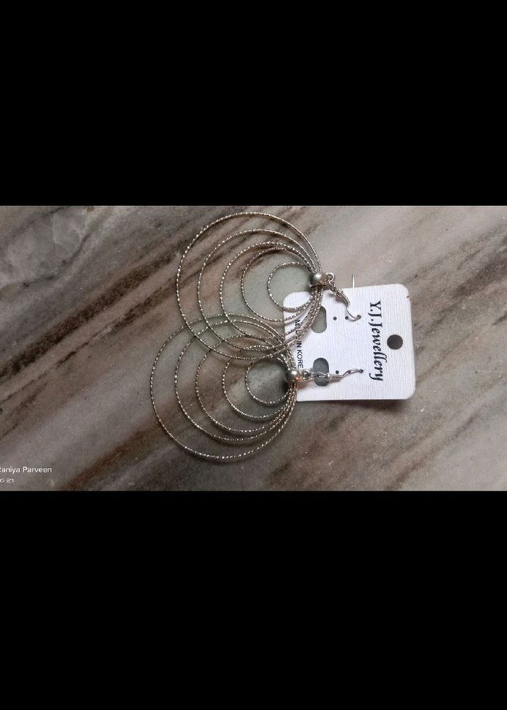 2 Types Of Earring Rings