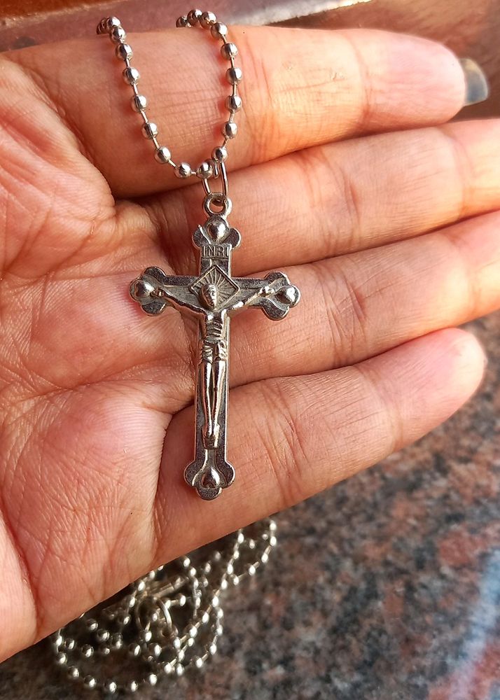 JESUS Pendent