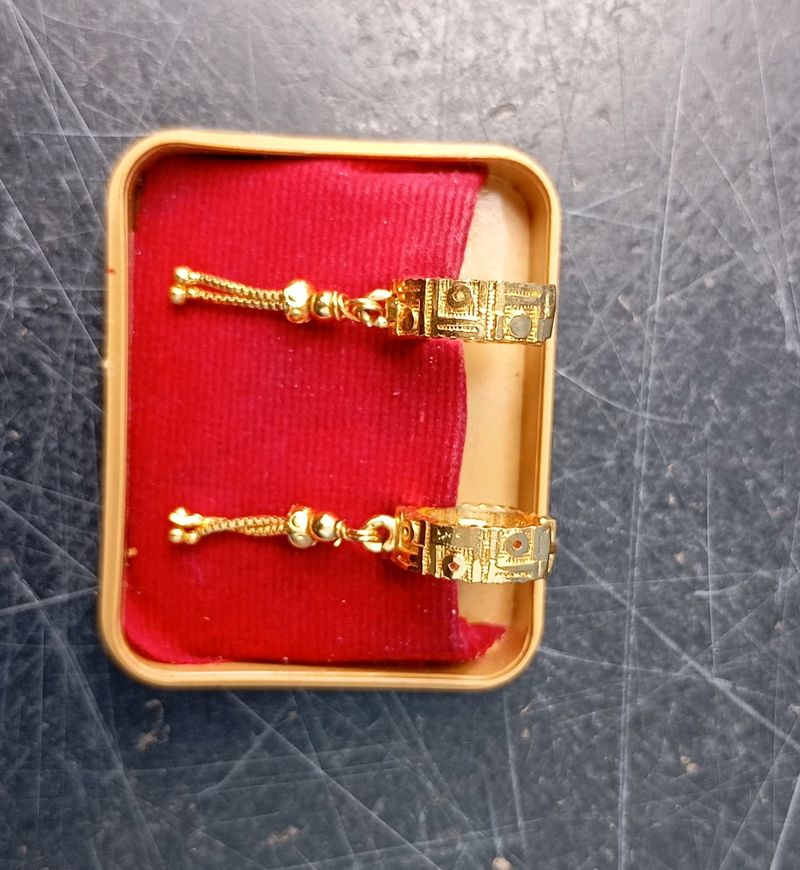 Gold Colour Modern Ear Rings
