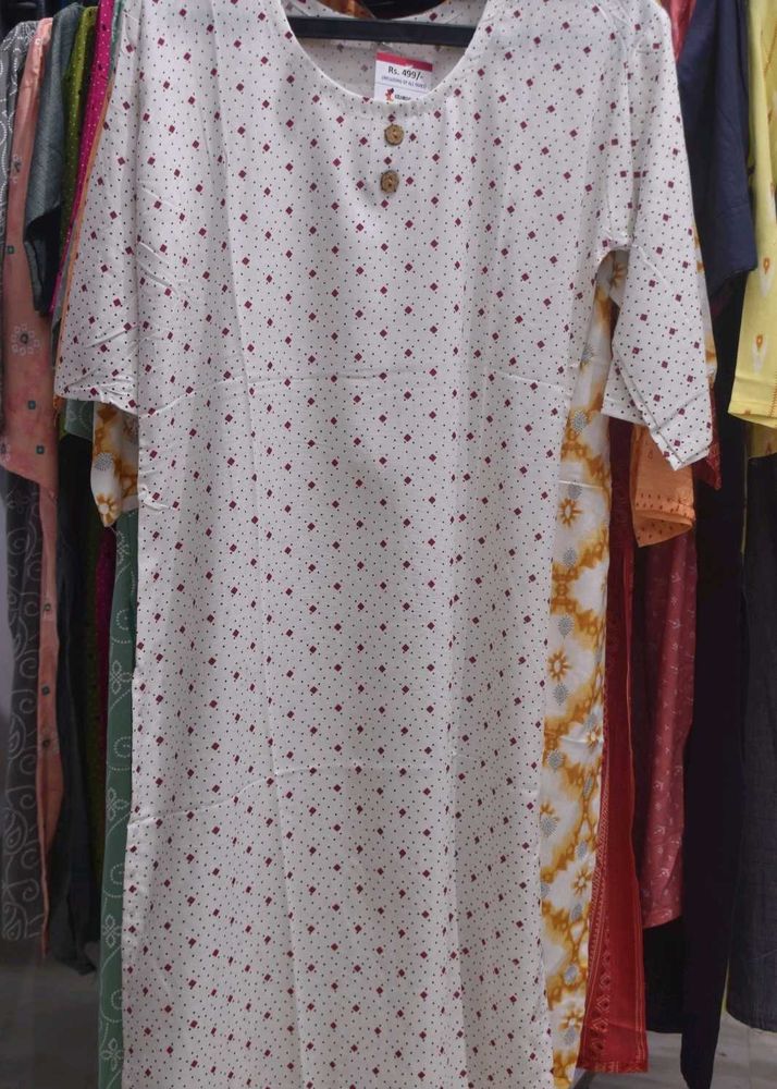 3 Kurti @4000 Coins No Negotiable