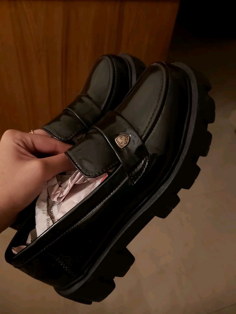 Roadster Loafers