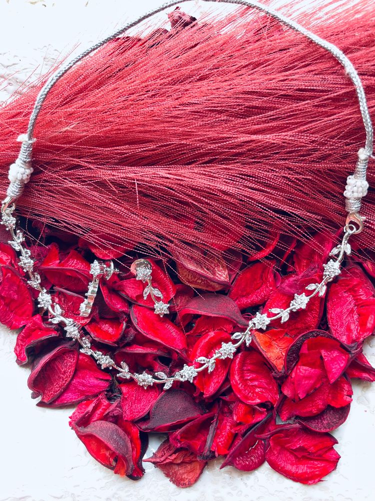 Flower Leaf AD Necklace