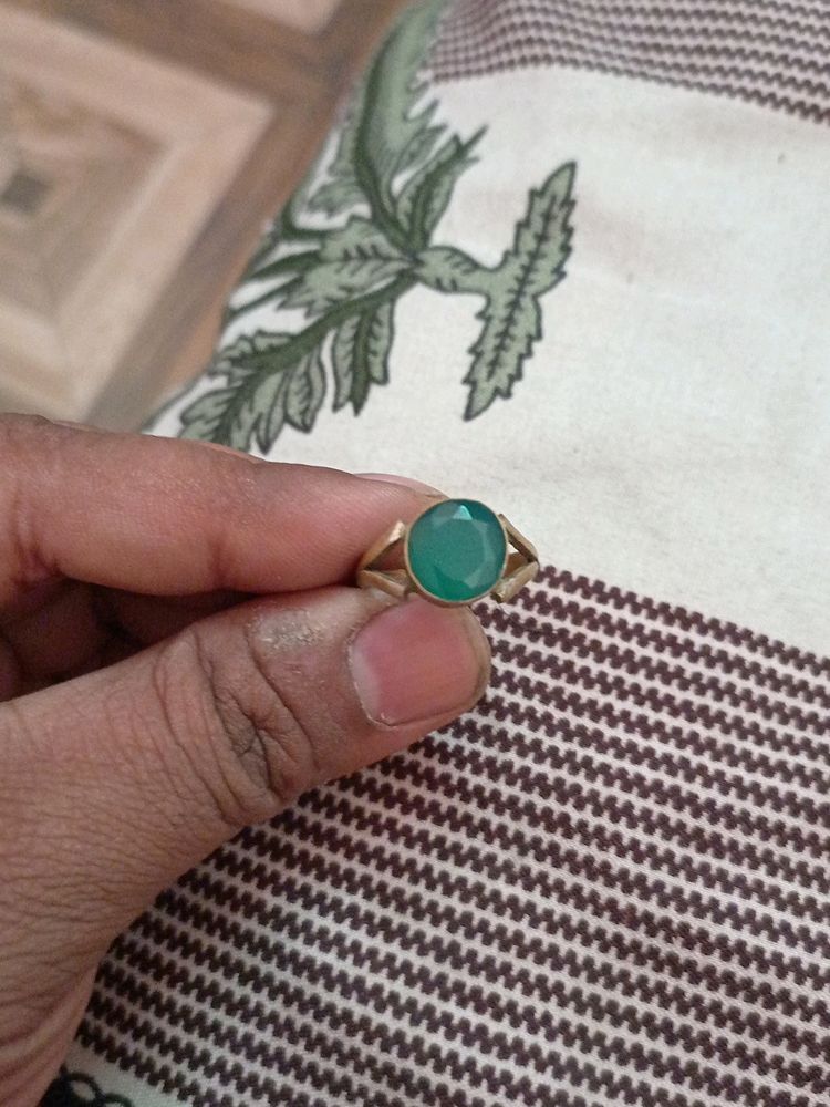 GREEN ONYX RING IN BRONZE