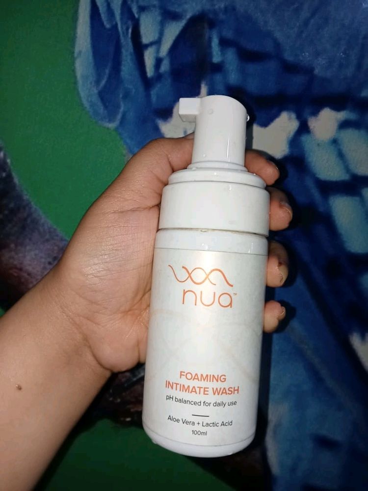 Nua Foaming Intimate Wash