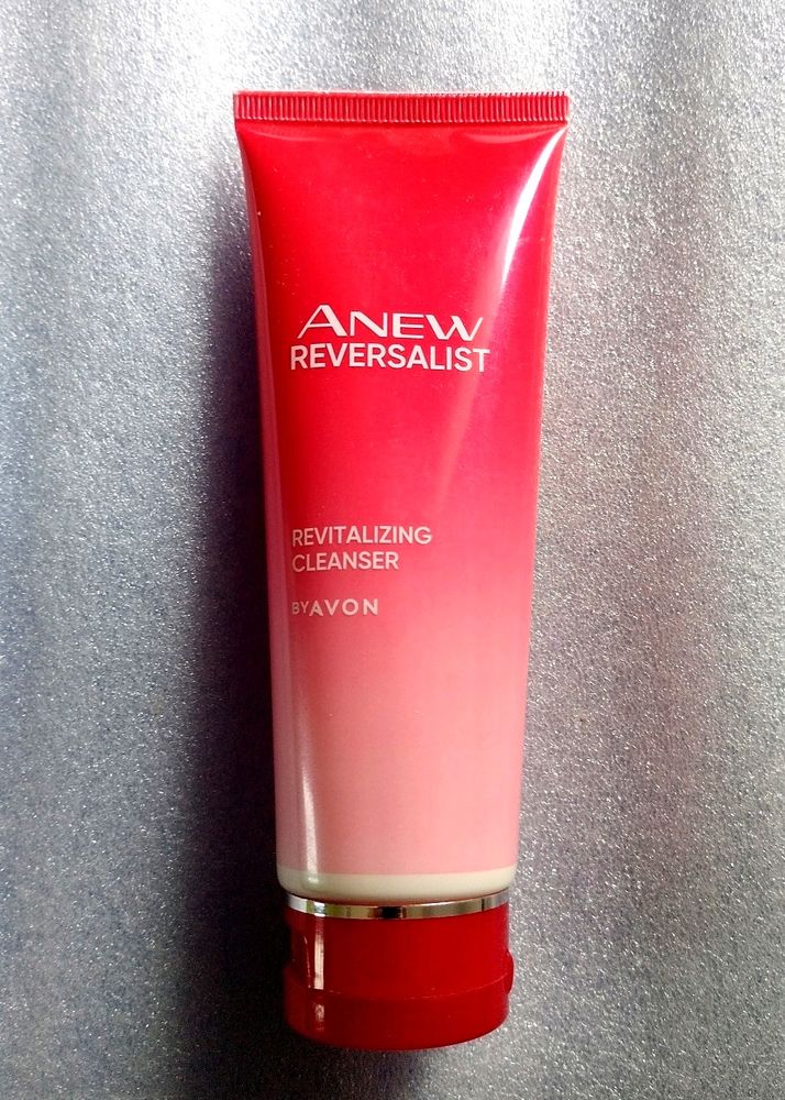 Anew Reversalist Cleanser