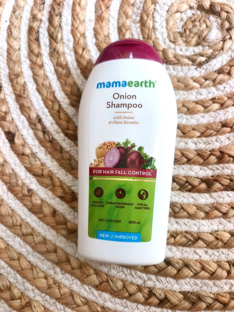 Mama Earth Onion Shampoo