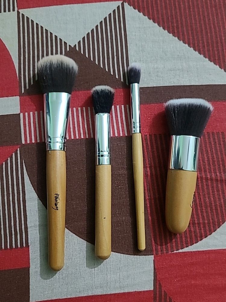 Makeup Brush Set