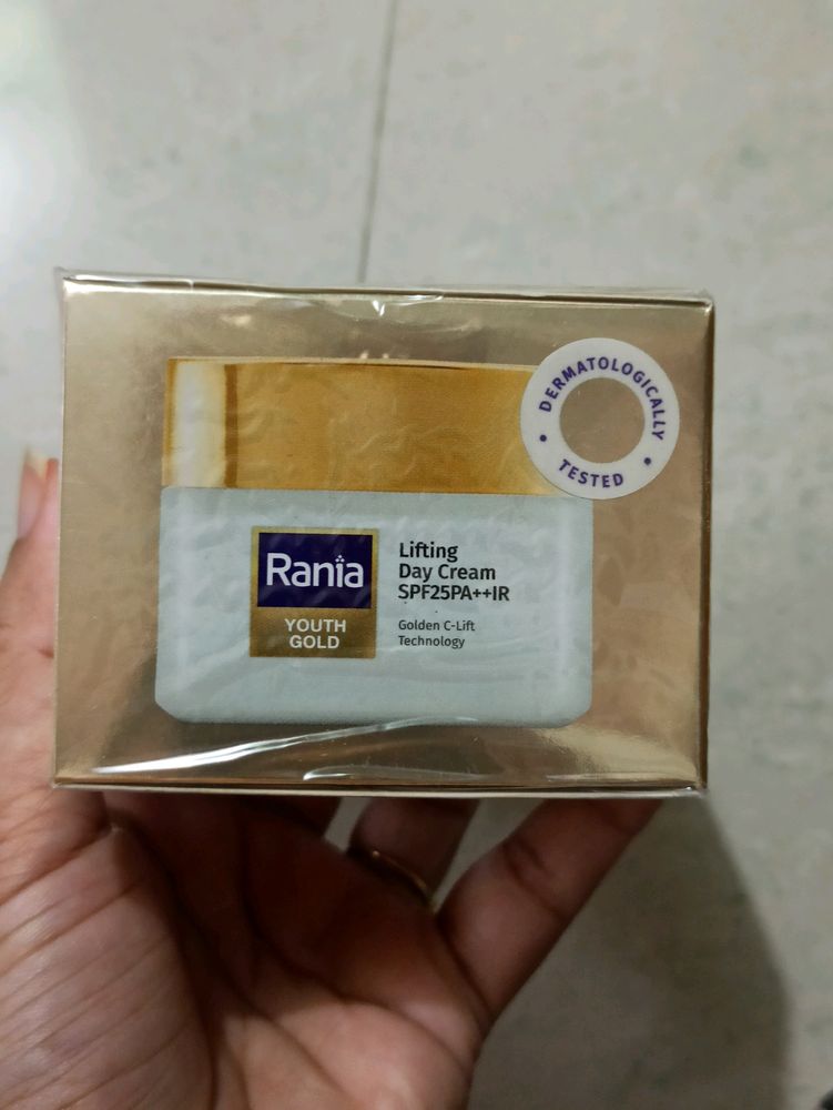 Rania Youth Gold Spf 25 PA++ Day Cream