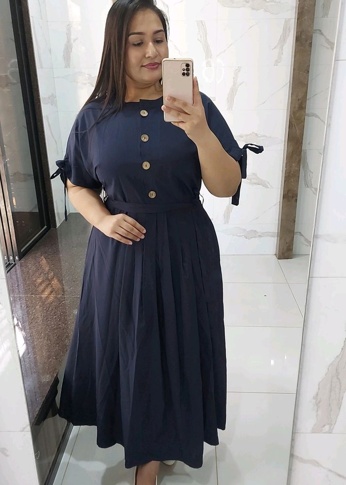 solid Navy blue dress