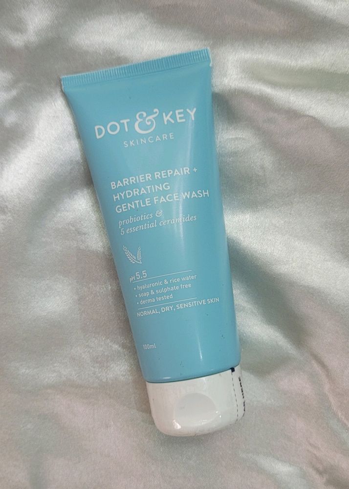 Dot & Key Facewash