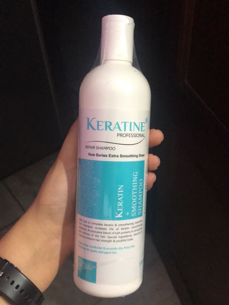 HUGE HUGE PRICE DROP! Professional and Luxurious Keratine Shampoo with 0% sulphate, salt and paraben.