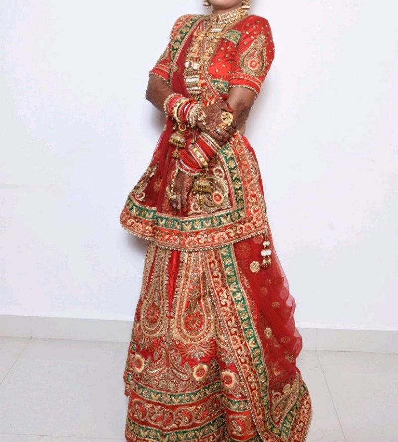 Bridal Lehenga  Choli...