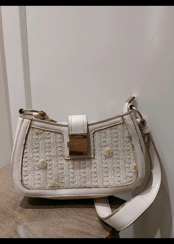 White Shoulder Bag