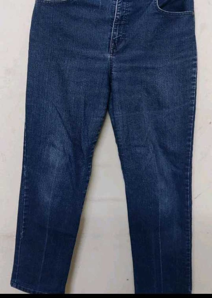 Straight Fit Jeans